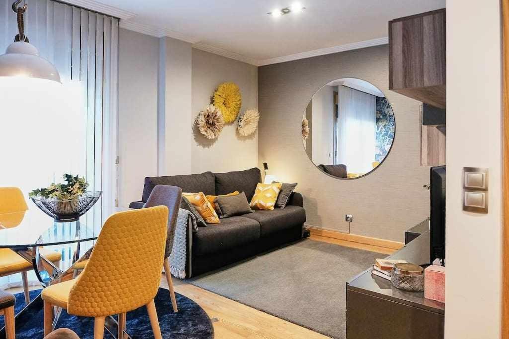 Apartamento Mariscal Pontevedra Dış mekan fotoğraf
